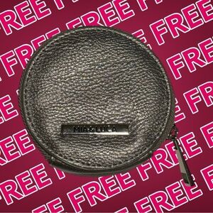 FREE 💟Mia & Luca Metallic Coin Purse